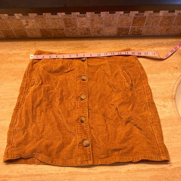 Tan Brown Corduroy Button Mini Skirt YMI Jeans Size 9 Large - Picture 3 of 4